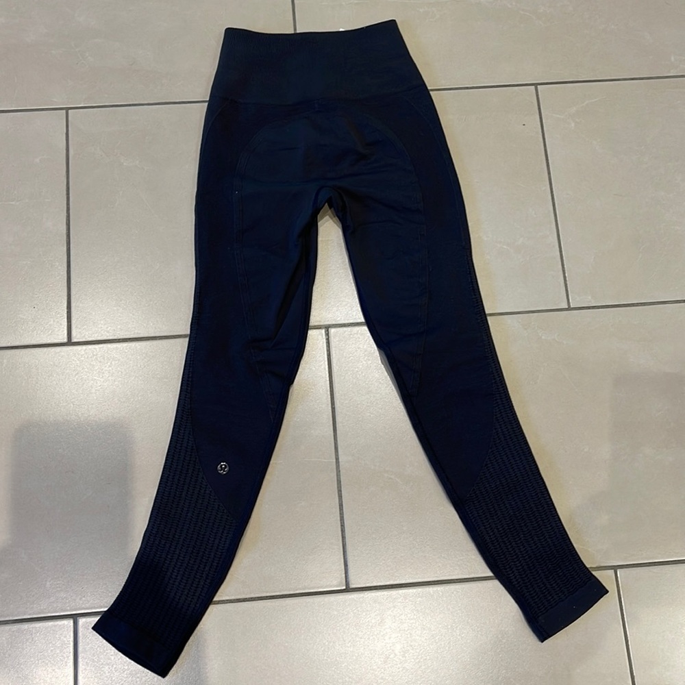 Lululemon Q5 Compression leggings